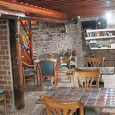 فندق Taskonak 3*